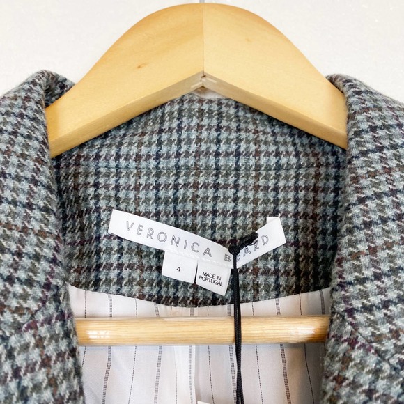 Veronica Beard Sybille Crop Double Breasted Blazer in Houndstooth - Picture 7 of 11
